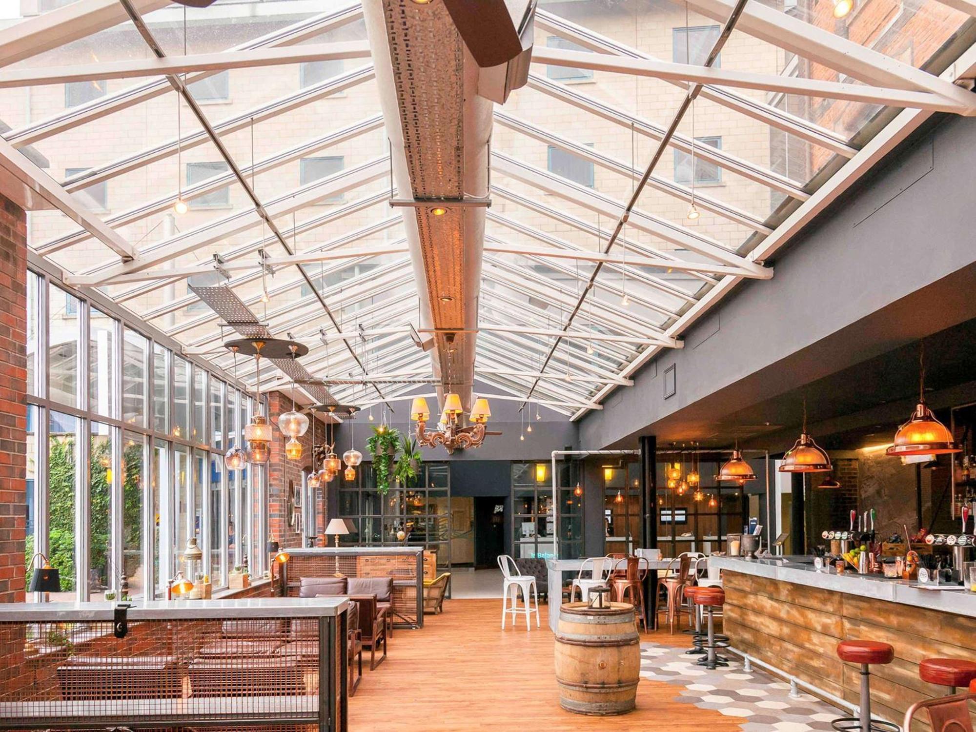 Novotel Centre 4* Cardiff
