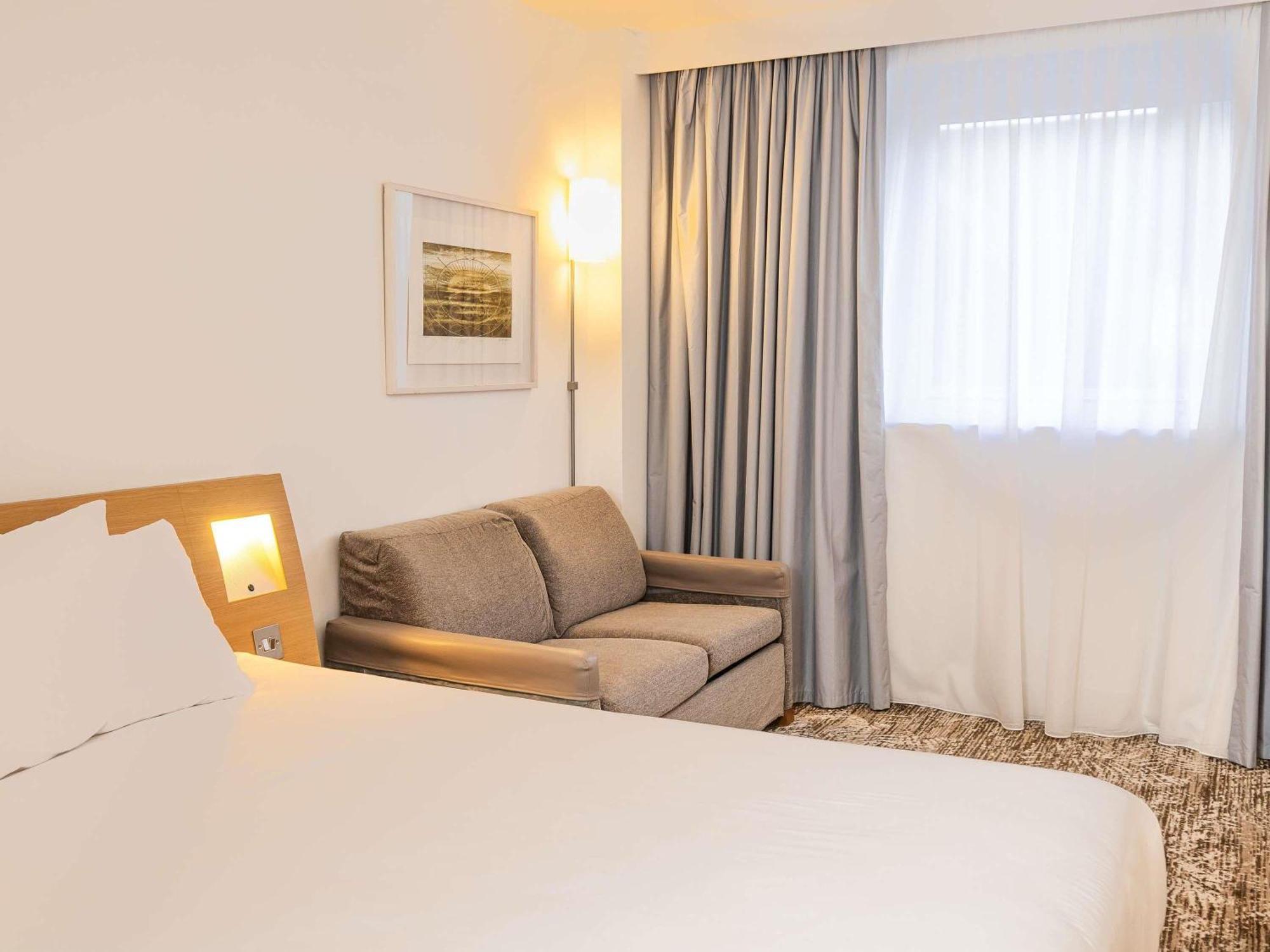 Novotel Centre